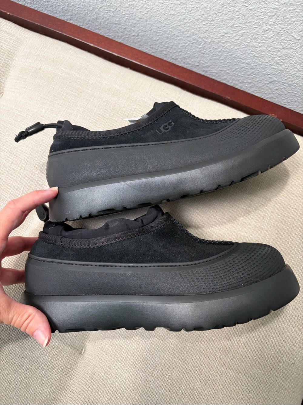 UGG Kids Tasman Weather Hybrid Size 2